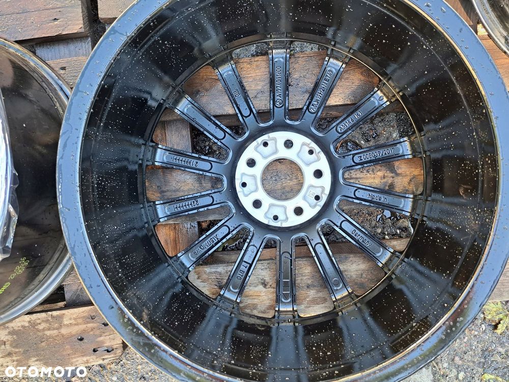 Oryg. Mercedes A-Klasa CLA 19 AMG A177 177 W177 A1774011600 7.5j 4835 x3008 - 2