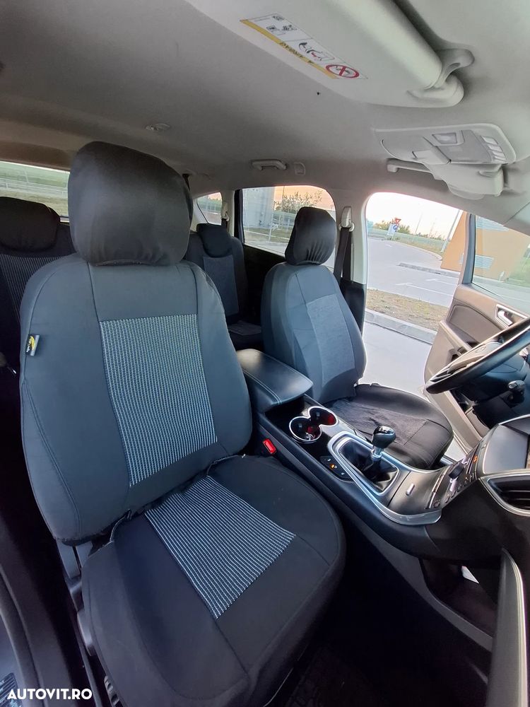 Ford S-Max 2.0 TDCi Titanium - 27
