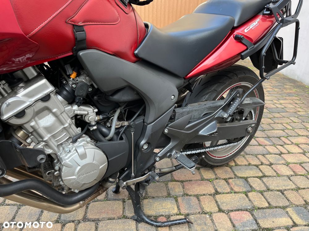 Honda CBF - 8