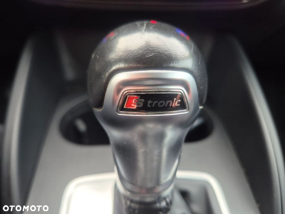 Audi A3 Sportback 2.0 TDI S tronic sport - 8