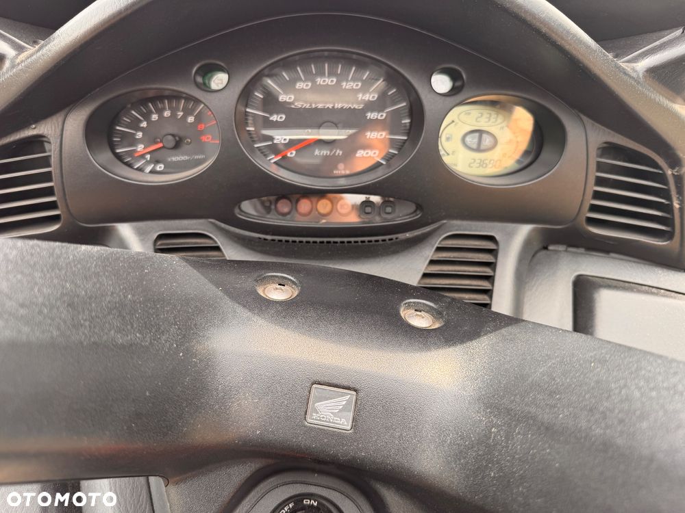 Honda Silver Wing - 4