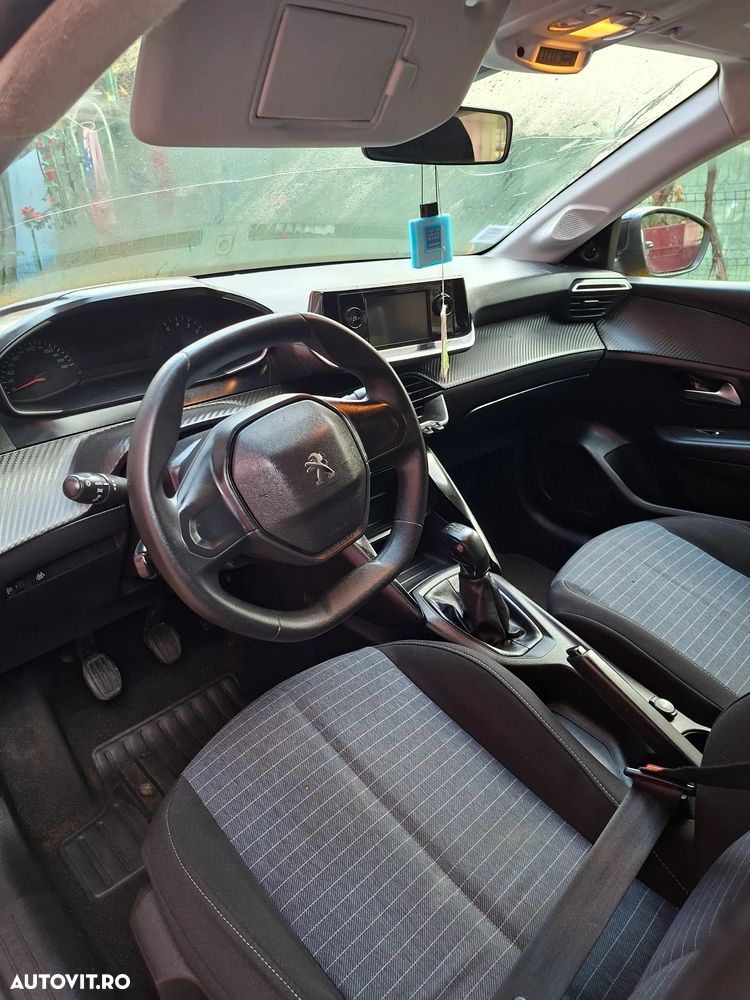Peugeot 208 1.2 L PureTech STT Active - 4