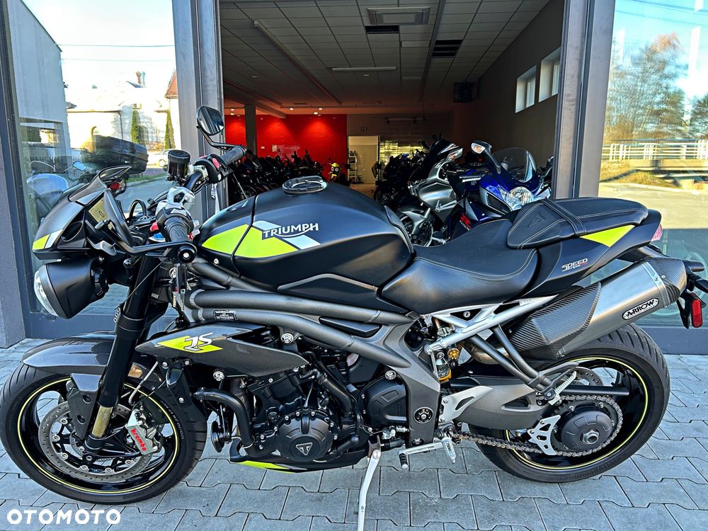 Triumph Speed Triple - 2
