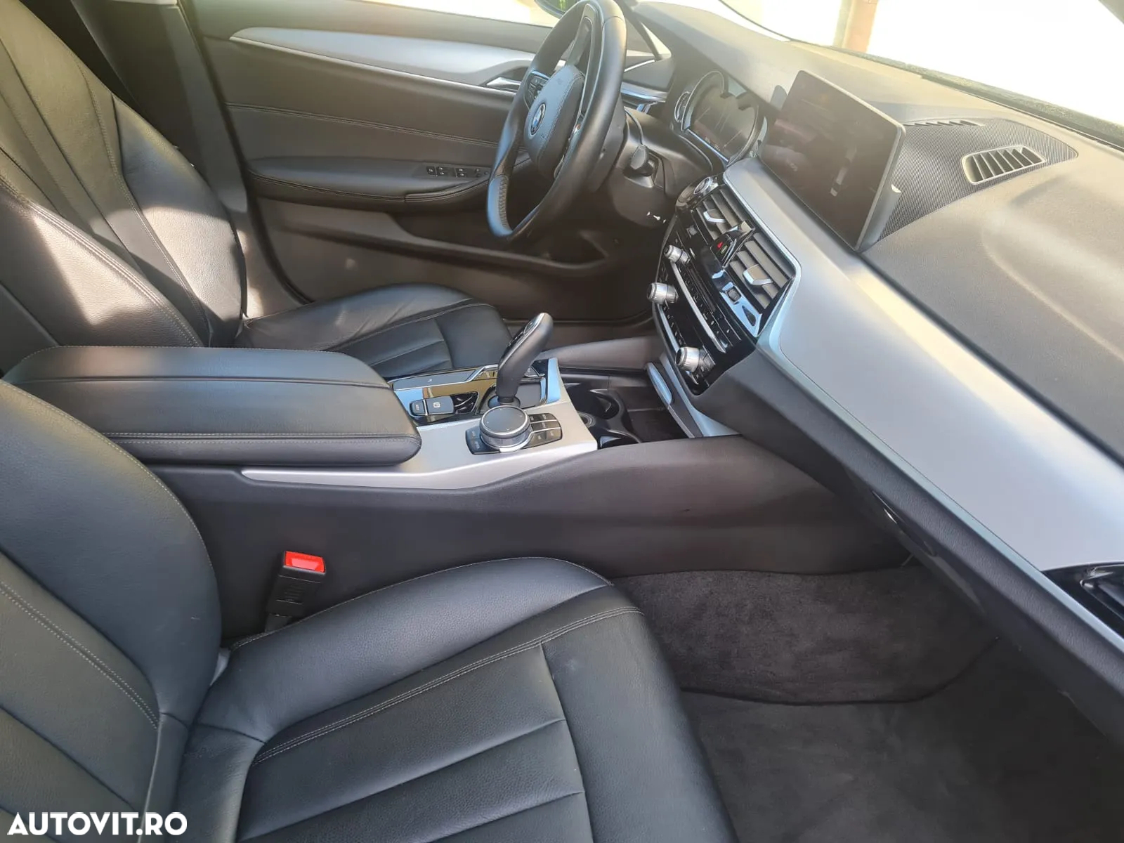 BMW Seria 5 520d xDrive AT - 19