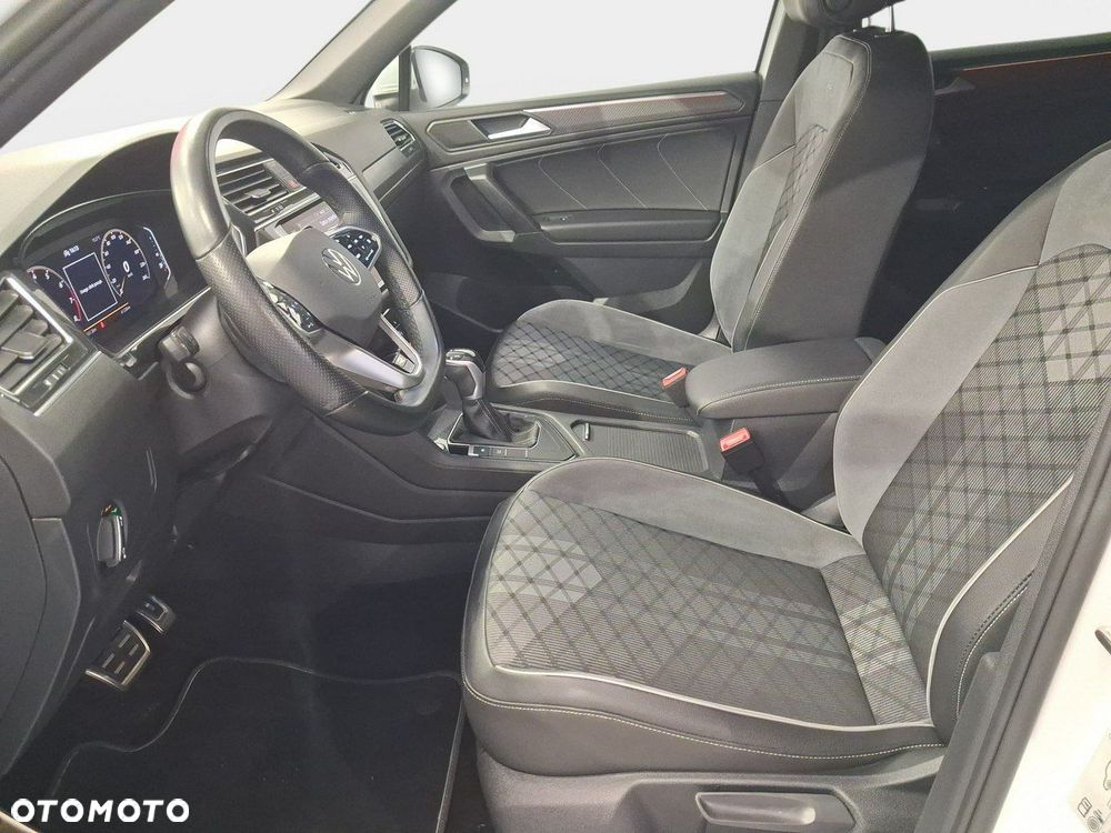 Volkswagen Tiguan Allspace - 13