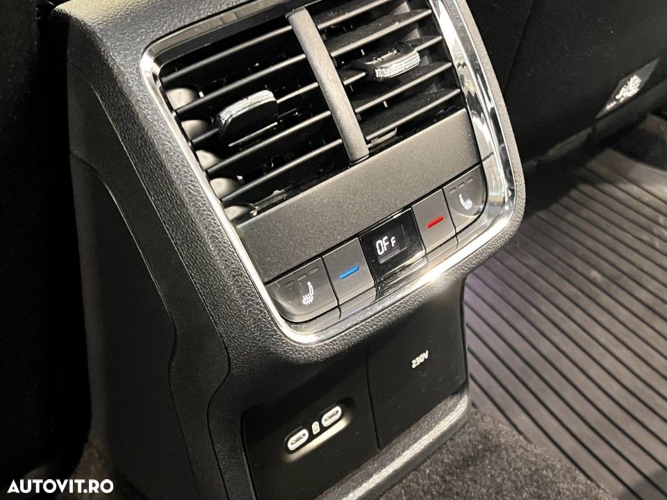 Skoda Octavia - 8
