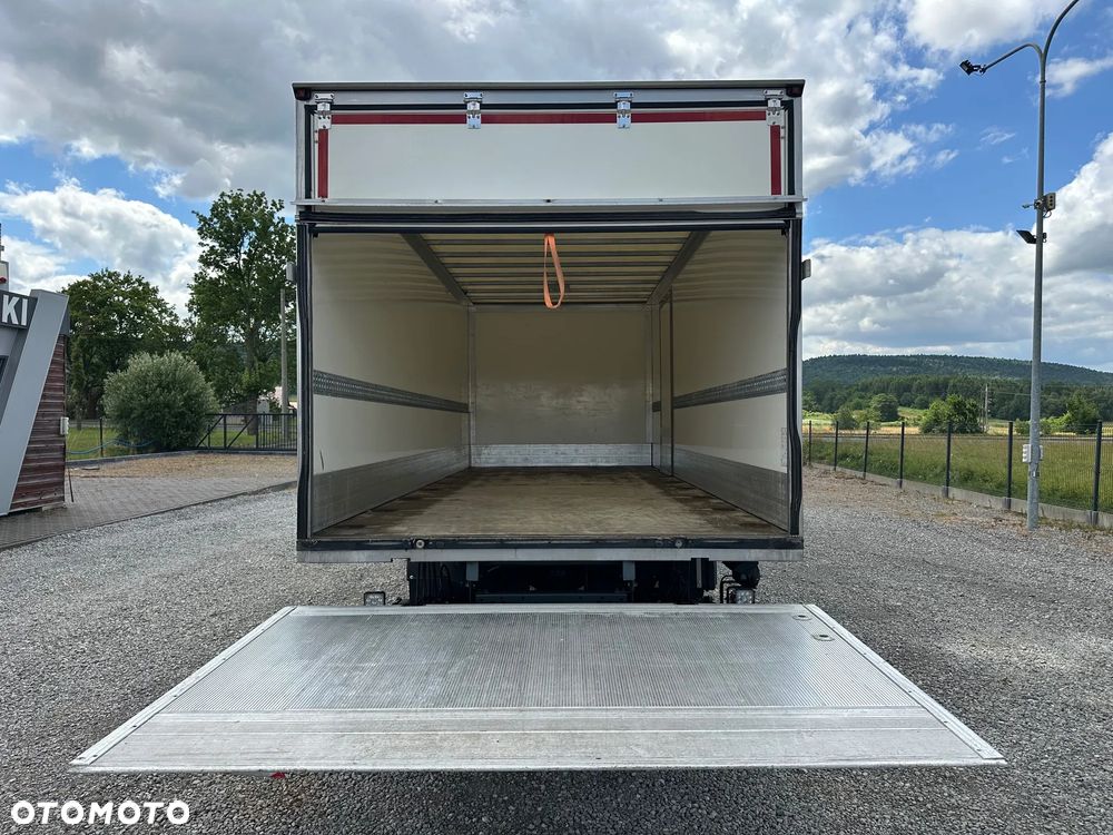 DAF / LF 12.230 / EURO 6 / KONTENER + WINDA / 16 PALET / KABINA SYPIALNA - 15