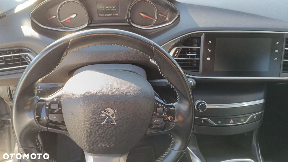 Peugeot 308 1.5 BlueHDi Business Line S&S - 15