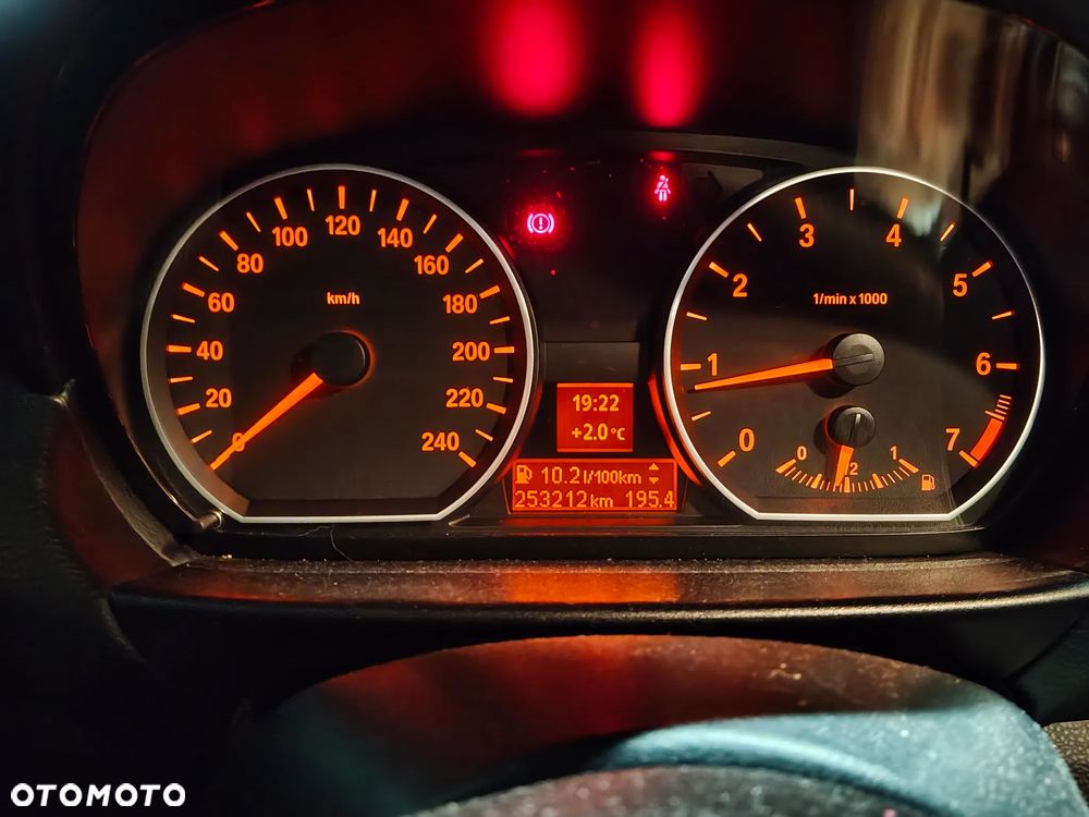 BMW Seria 1 - 35