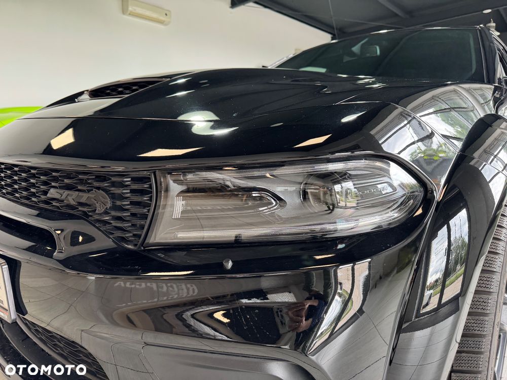 Dodge Charger - 7