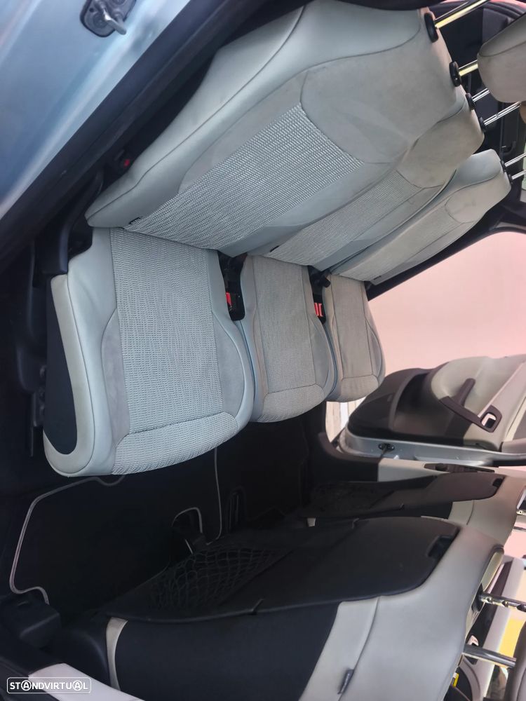 Citroën C4 Picasso 1.6 HDi Exclusive 135g - 9