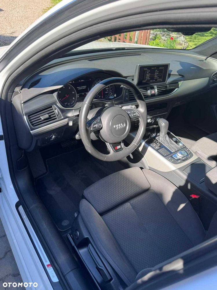 Audi A6 Avant - 4