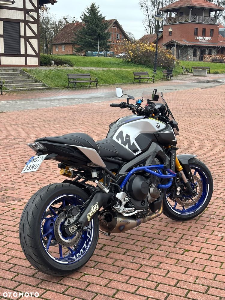 Yamaha MT - 5
