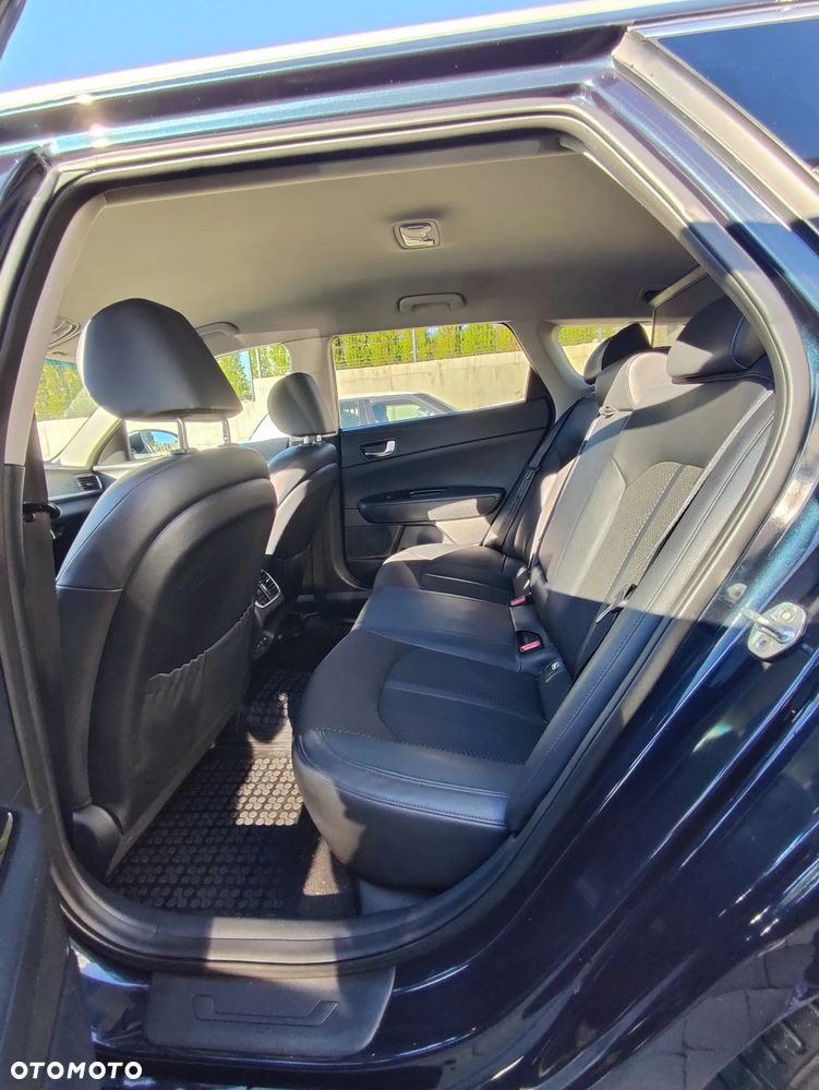 Kia Optima 1.7 CRDI L - 13