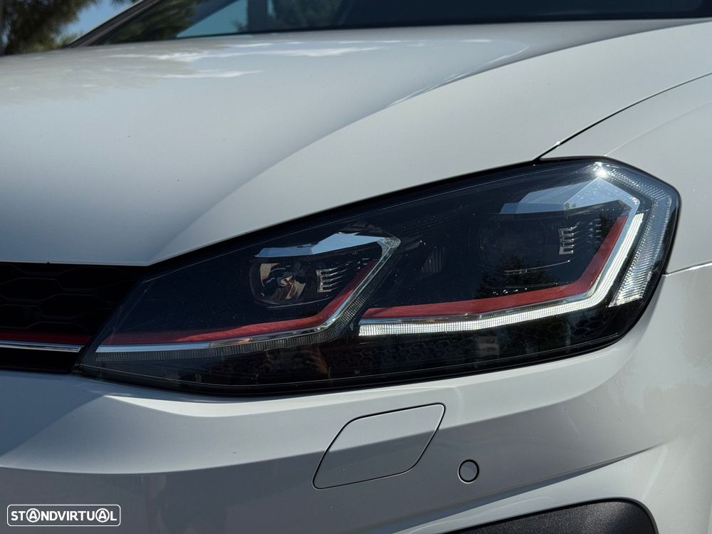 VW Golf 2.0 TSI GTI DSG Performance - 53