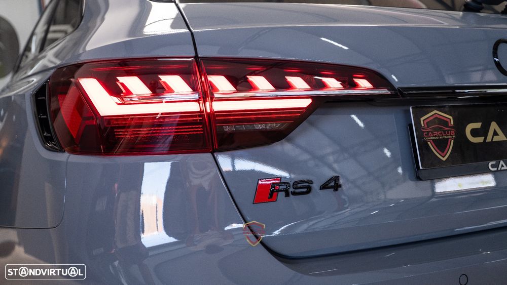 Audi RS4 Avant 2.9 TSI quattro Tiptronic - 11