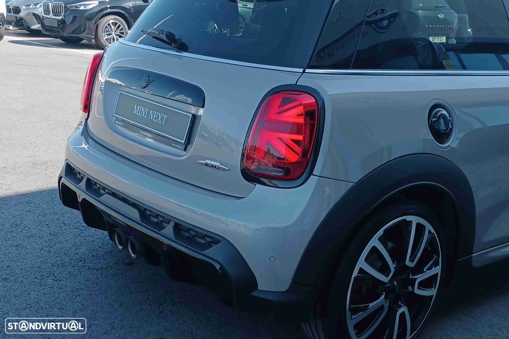 MINI 3 Portas John Cooper Works - 8