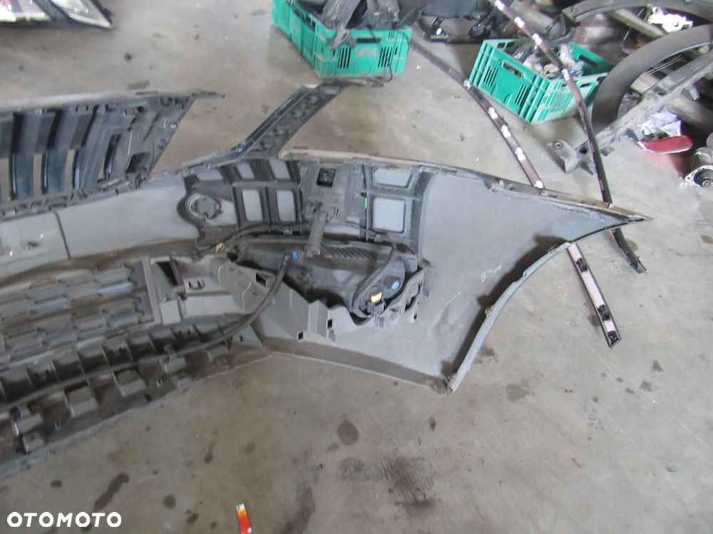 skoda octavia III lift xenon przedni zderzak - 9