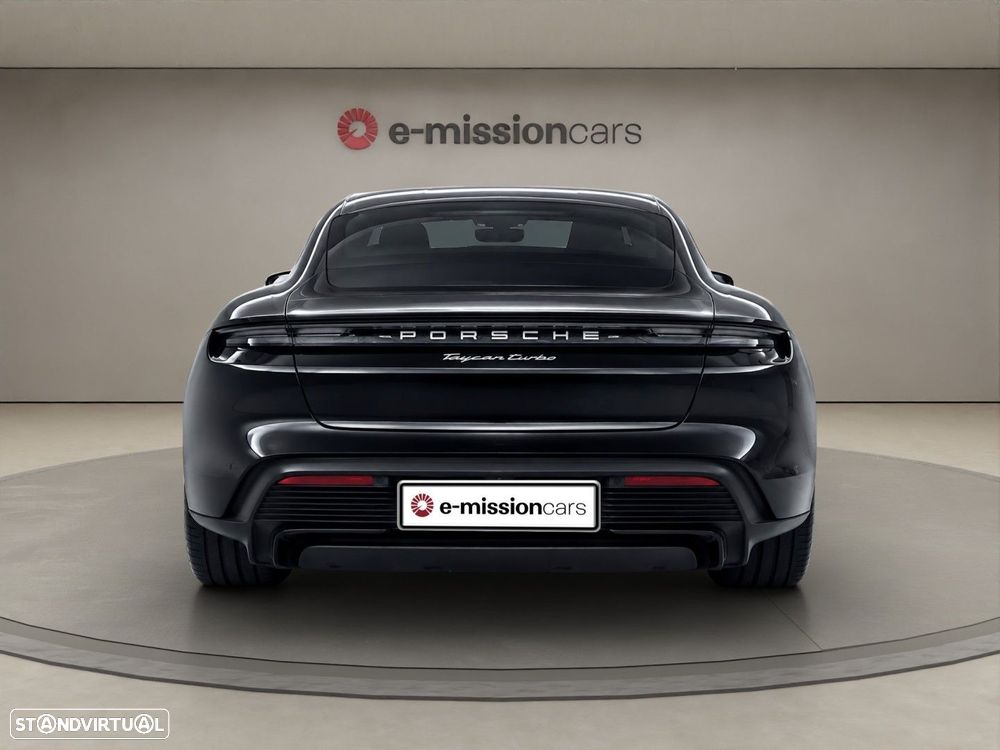 Porsche Taycan Turbo - 4