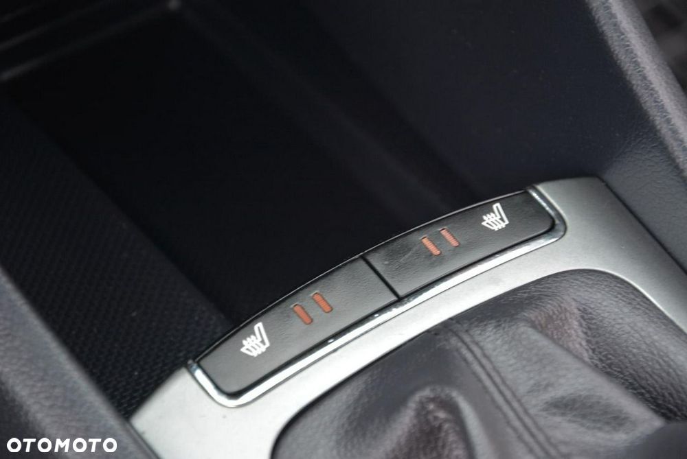 Kia Rio 1.2 XL Business Line - 23