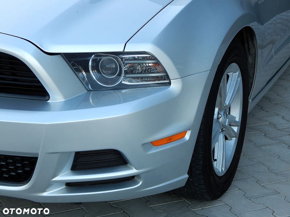 Ford Mustang - 15