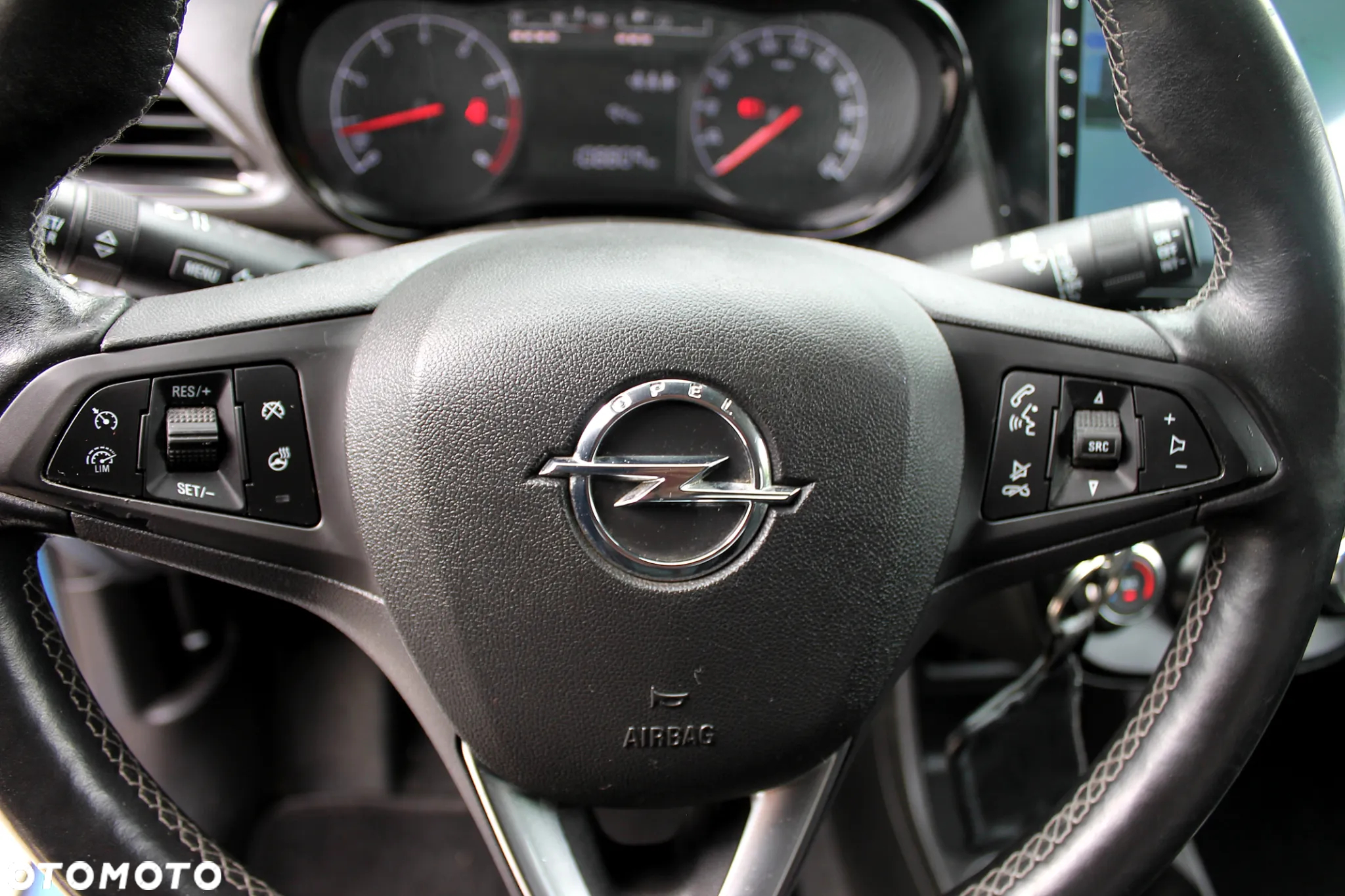 Opel Karl 1.0 Rocks - 10