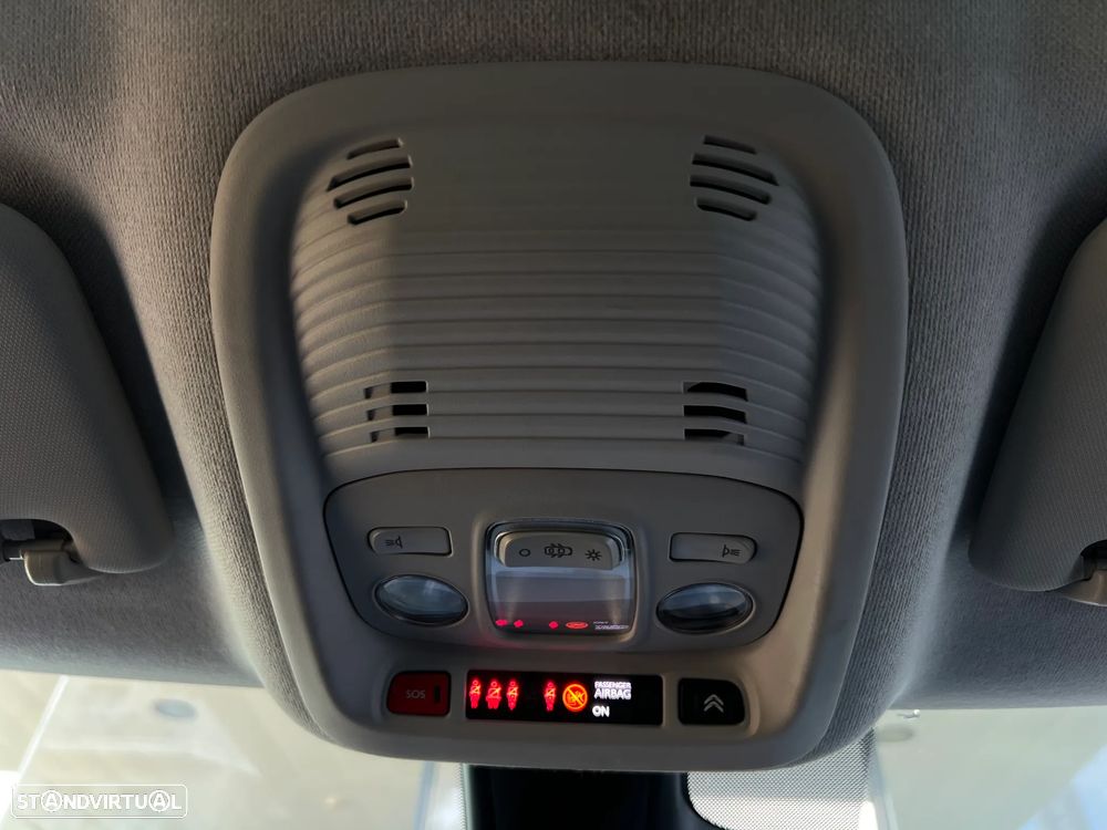 Citroën C3 Aircross 1.5 BlueHDi Feel S&S - 16