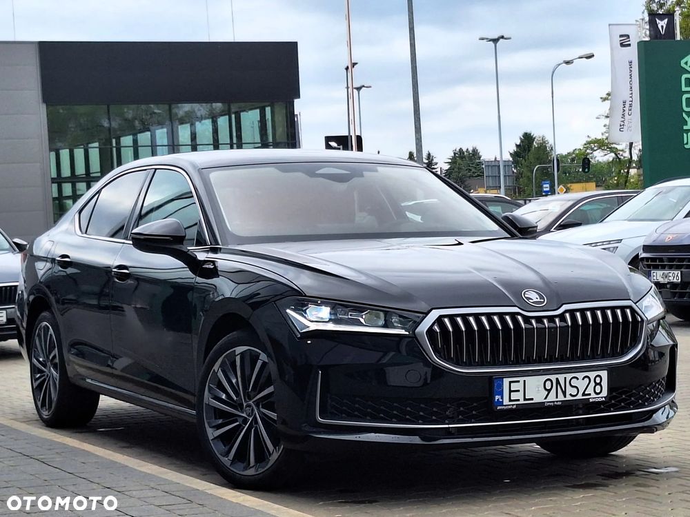 Skoda Superb 2.0 TDI SCR 4x4 L&K DSG - 9