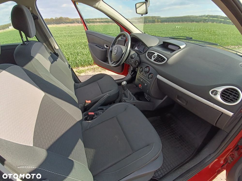 Renault Clio 1.5 dCi Dynamique - 7