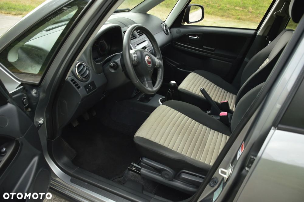Fiat Sedici 1.6 16V 4x4 Lounge - 24