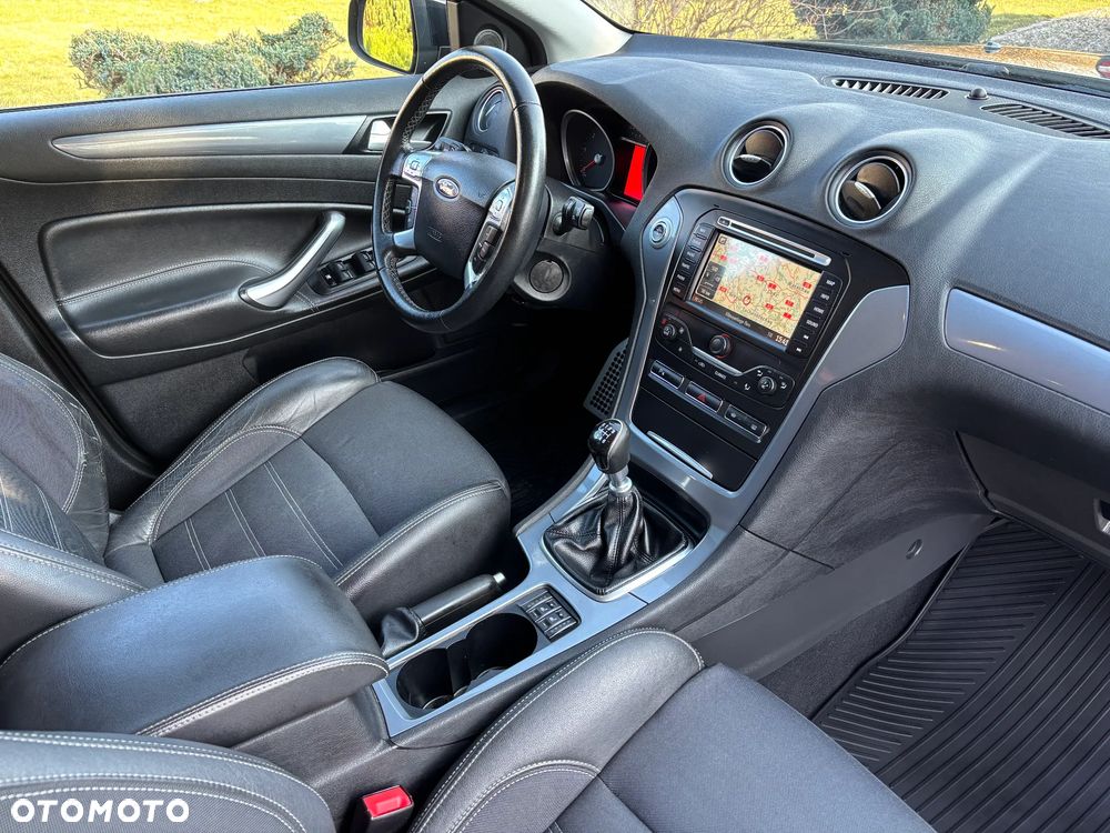 Ford Mondeo 2.0 TDCi Champions Edition - 2