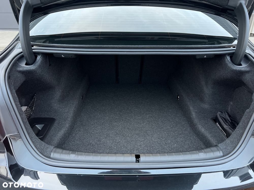 BMW Seria 5 520d MHEV Luxury Line sport - 40