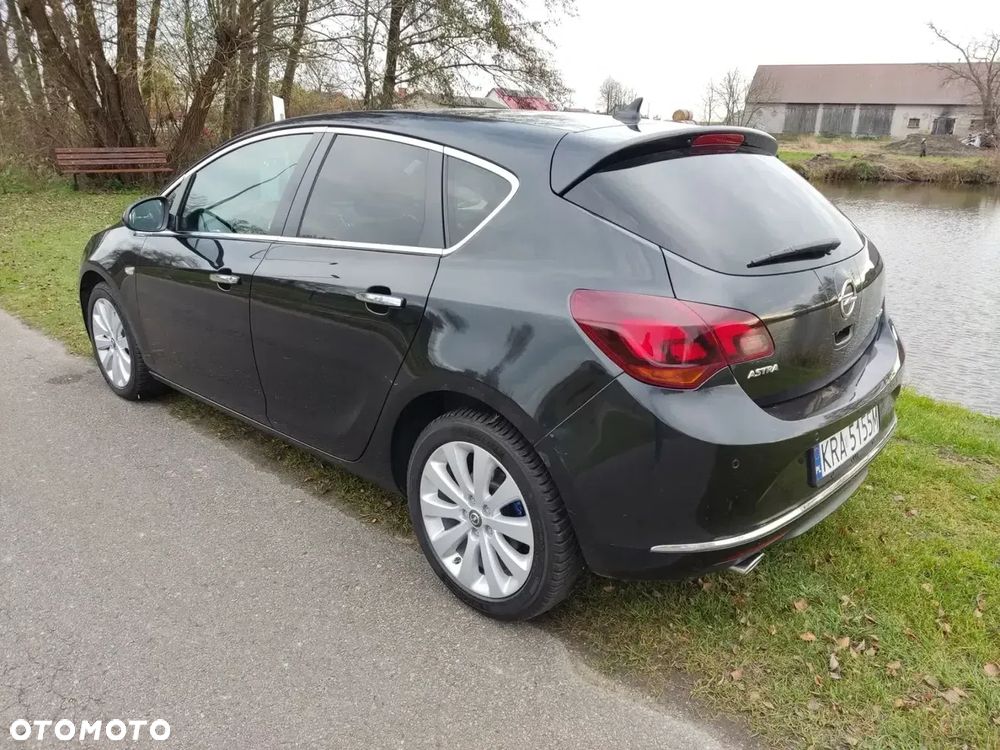 Opel Astra 1.4 Turbo Cosmo - 6
