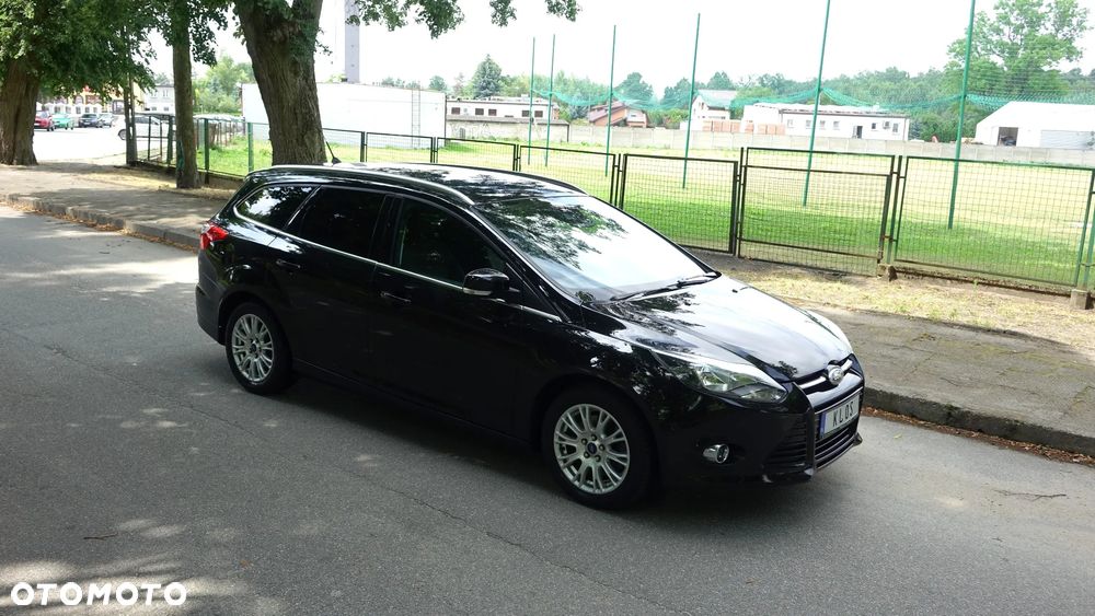 Ford Focus 1.6 EcoBoost Titanium - 38
