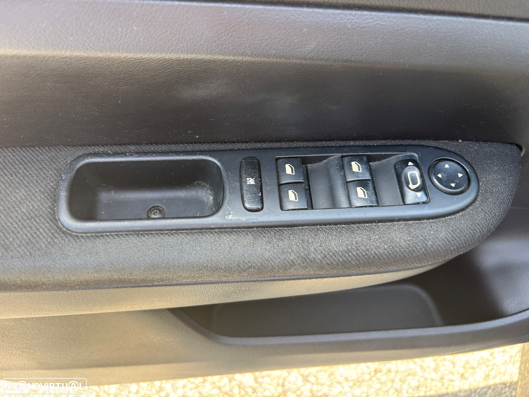 Peugeot 307 1.6 HDi Executive - 13