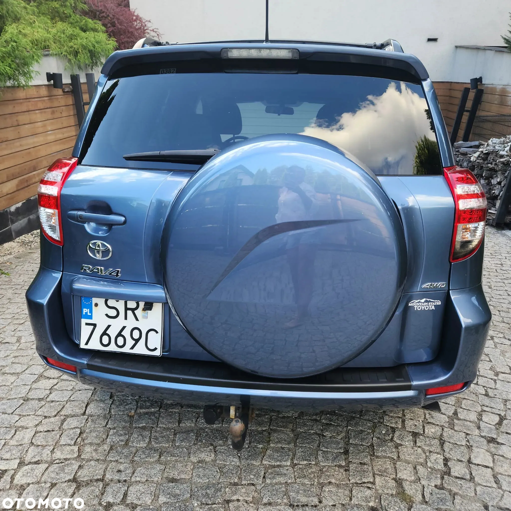 Toyota RAV4 - 9