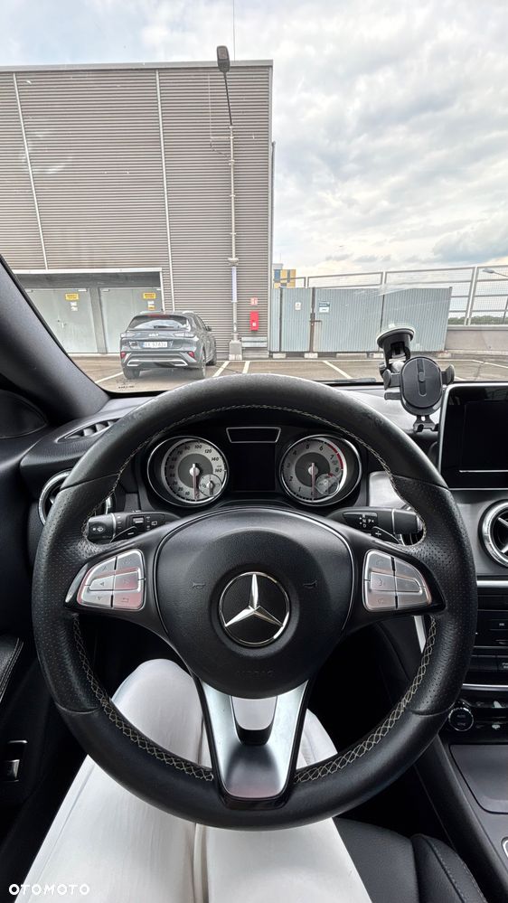 Mercedes-Benz CLA 250 7G-DCT SCORE - 26