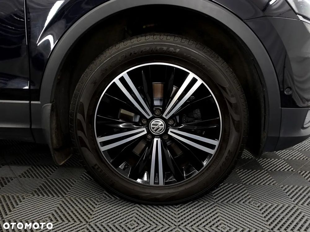 Volkswagen Tiguan 2.0 TDI SCR 4MOTION DSG Highline - 26
