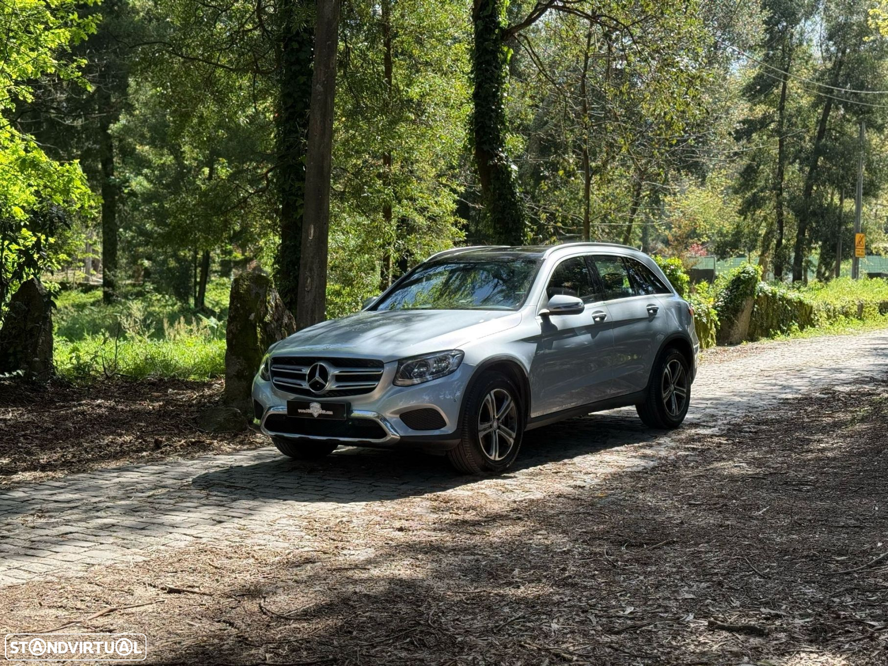 Mercedes-Benz GLC 220 d 4Matic 9G-TRONIC AMG Line - 25