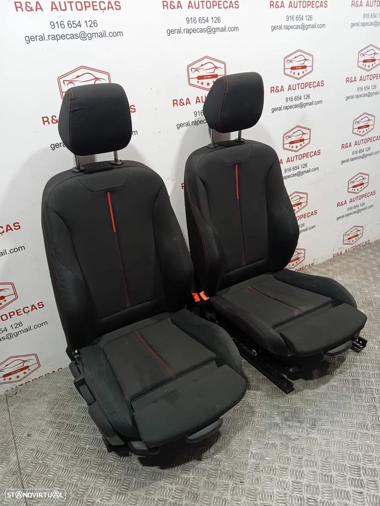 Conjunto de Bancos BMW Série 1 F20 em Tecido Original - 8