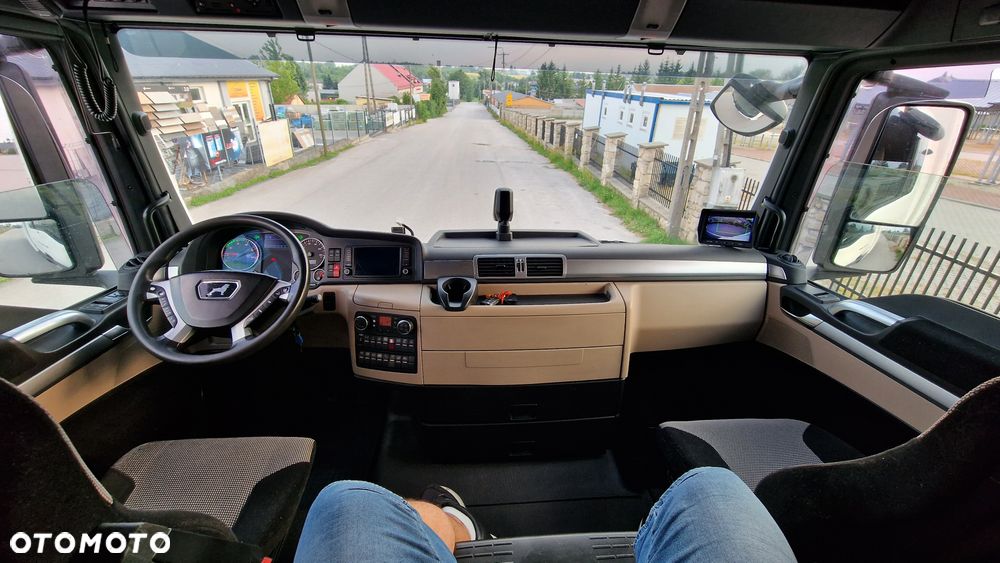 MAN TGX *26 420*26 460*CHŁODNIA*MROŹNIA*IZOTERMA*KONTENER*WINDA*PODPIĘCIE STACJONARNE*TGS*TGM*SCANIA*VOLVO*MERCEDES*AUTOMAT*SUPER STAN*18*12*ZAMIANA NA SUV-OSOBOWY**ZAMIENIE MOŻE BYĆ DROŻSZY - 9