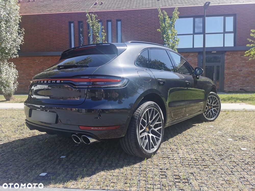Porsche Macan Turbo - 4