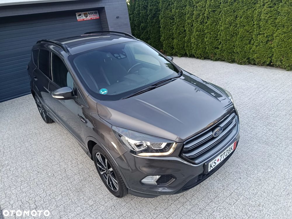 Ford Kuga 1.5 EcoBoost 2x4 ST-Line - 8