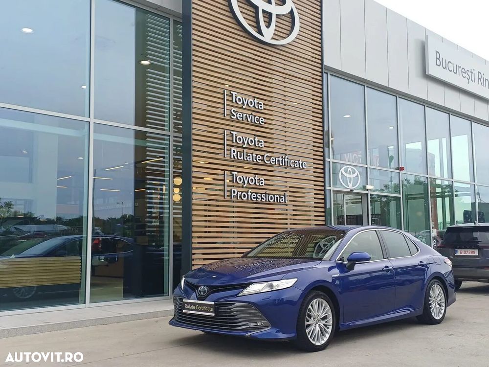 Toyota Camry 2.5 Dynamic - 2