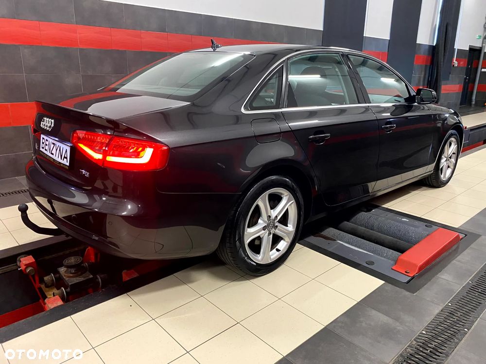 Audi A4 Limousine 1.8 TFSI Attraction - 11