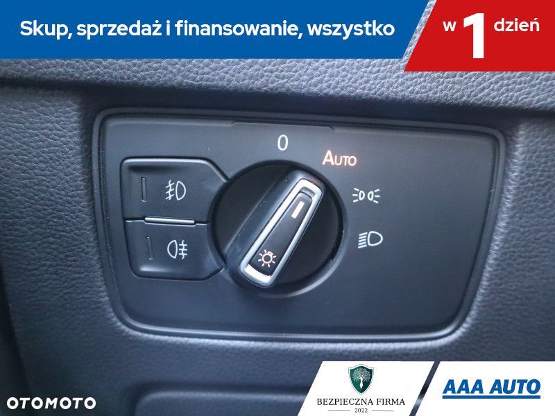 Volkswagen Passat - 17