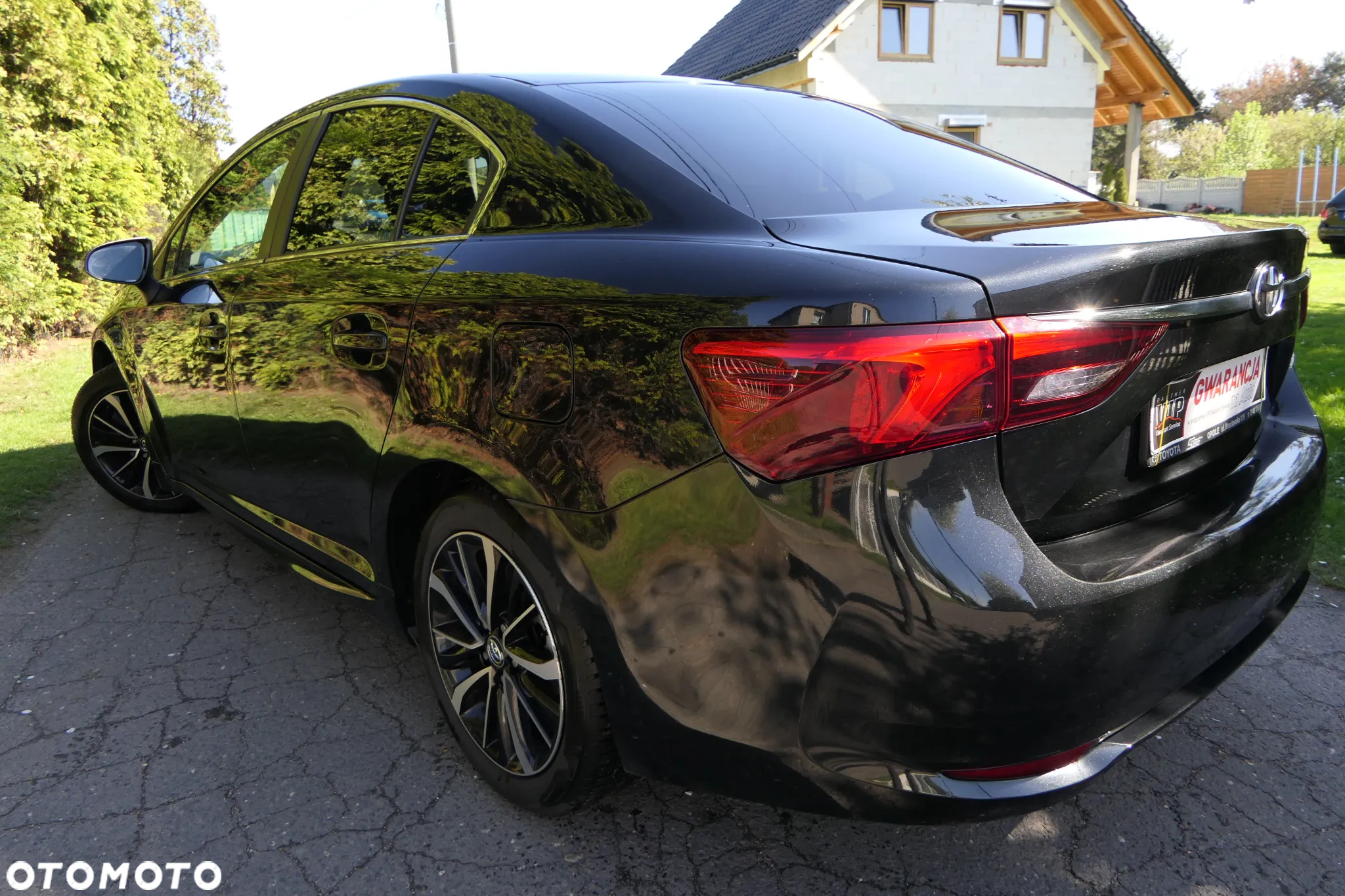 Toyota Avensis 2.0 D-4D Prestige - 5