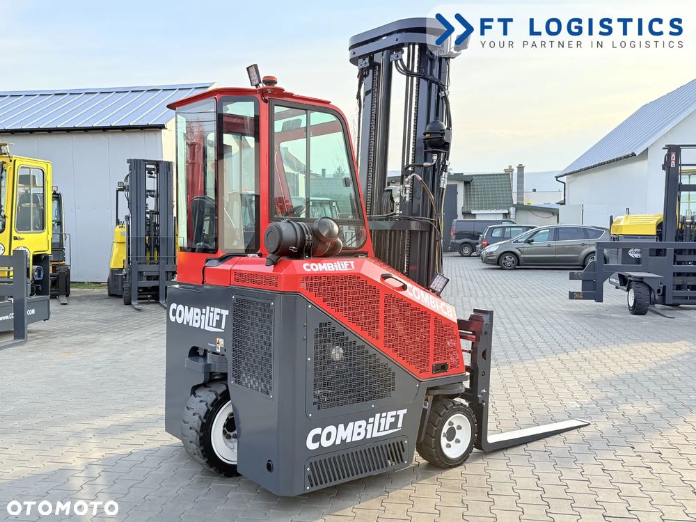Combilift WÓZEK CZTEROKIERUNKOWY - WIELOKIERUNKOWY | COMBILIFT CB3000 | DIESEL | TRIPLEX 6550MM | WOLNY SKOK | POZYCJONER WIDEŁ | PRZESUW WIDEŁ | STAN IDEALNY | Szeroka oferta wózków czterokierunkowych i bocznych, dopasowanych do różnorodnych potrzeb i zastosowań - 7