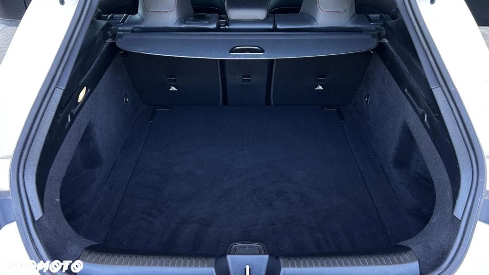 Mercedes-Benz CLA 200 AMG Line 7G-DCT - 21