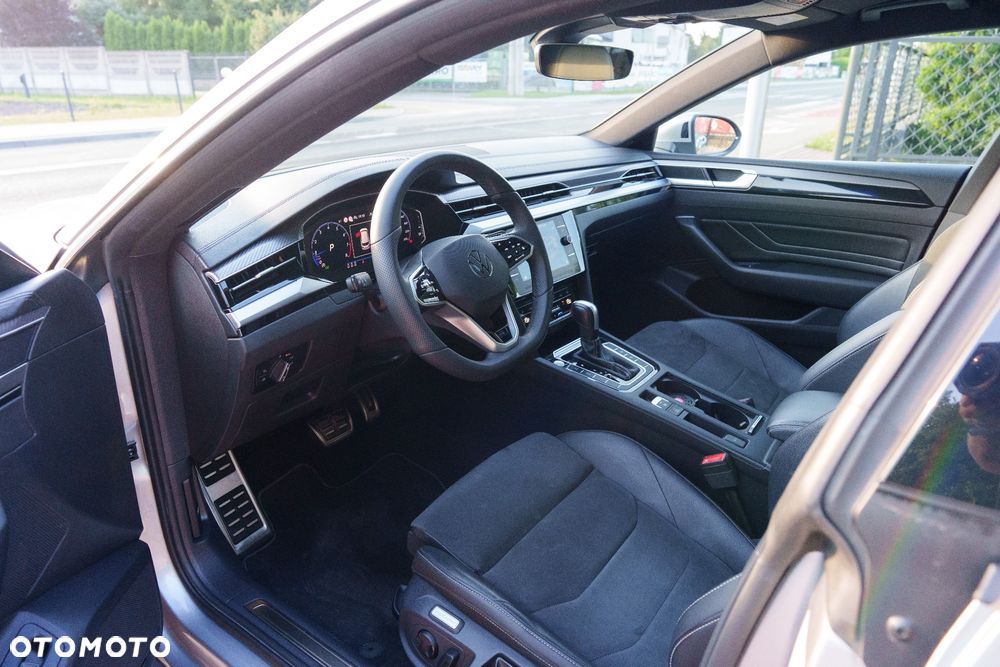 Volkswagen Arteon 2.0 TSI DSG R-Line - 8